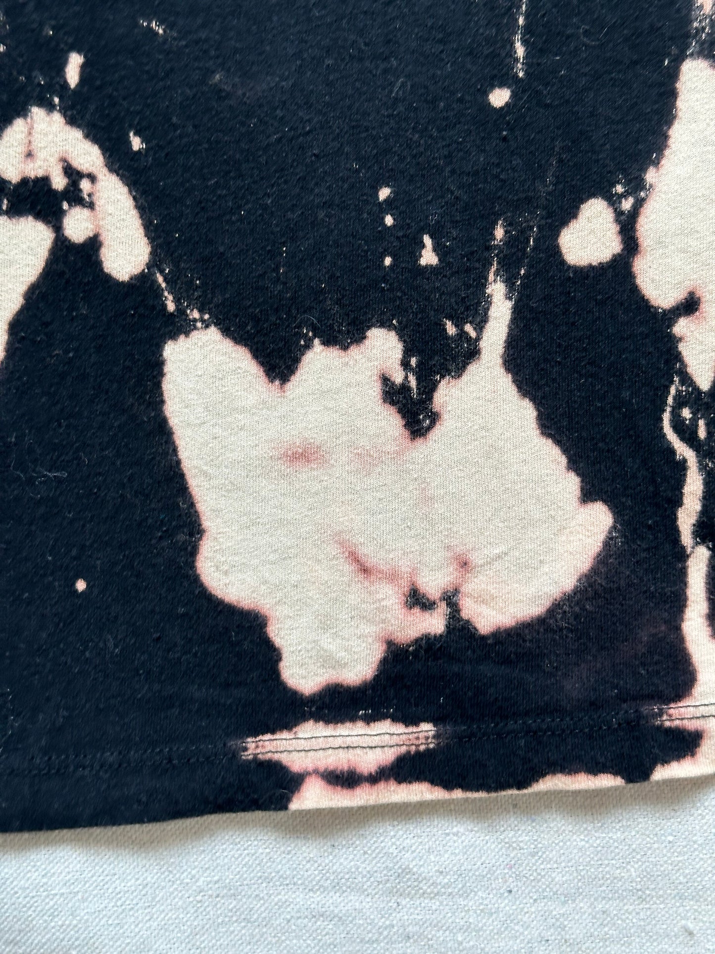 Jon16 house tee