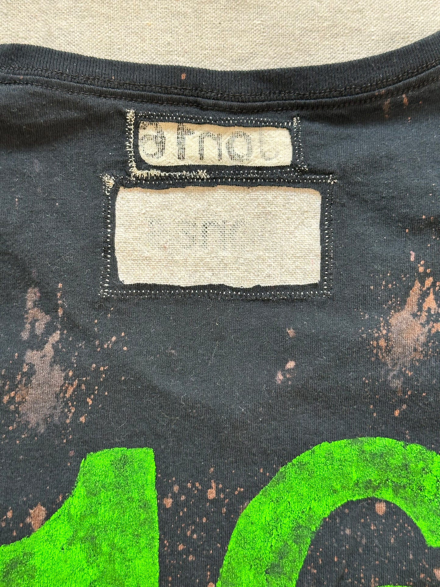 Jon16 hacker tee black