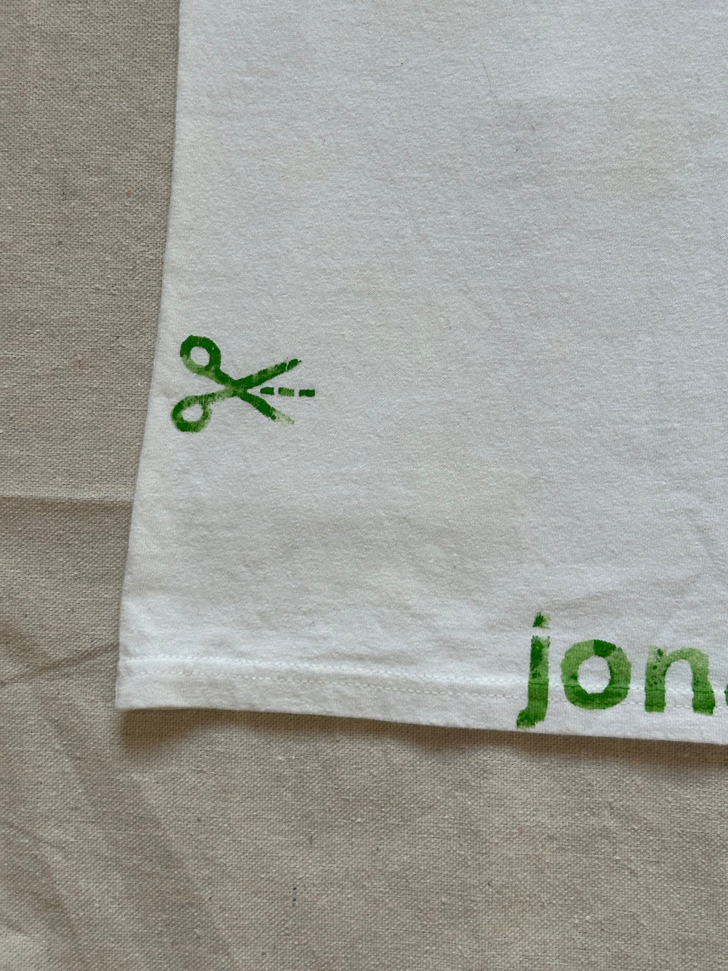 Jon16 hacker tee white