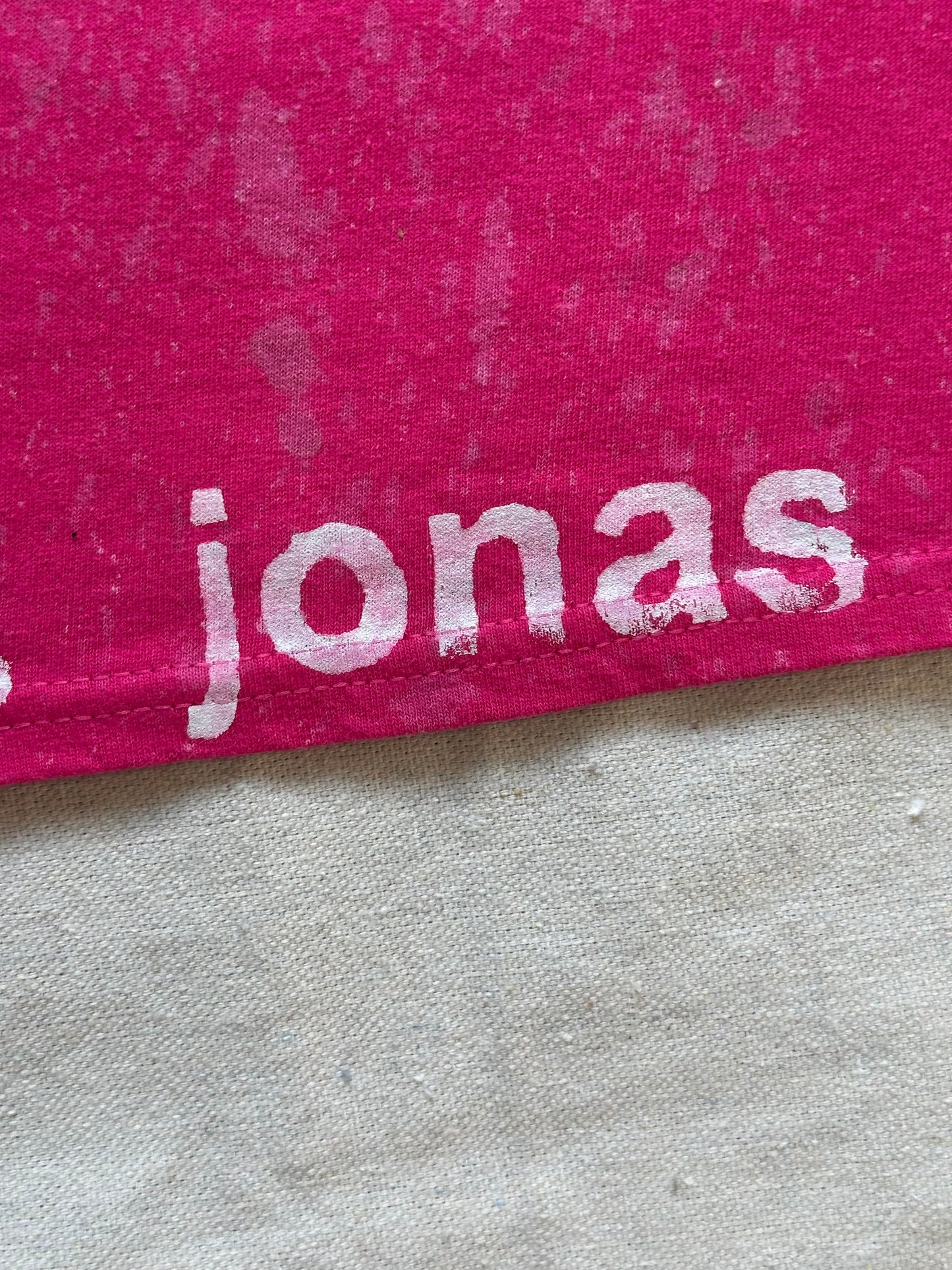 Jon16 girlfriend tee
