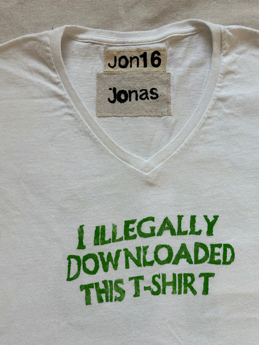 Jon16 hacker tee white