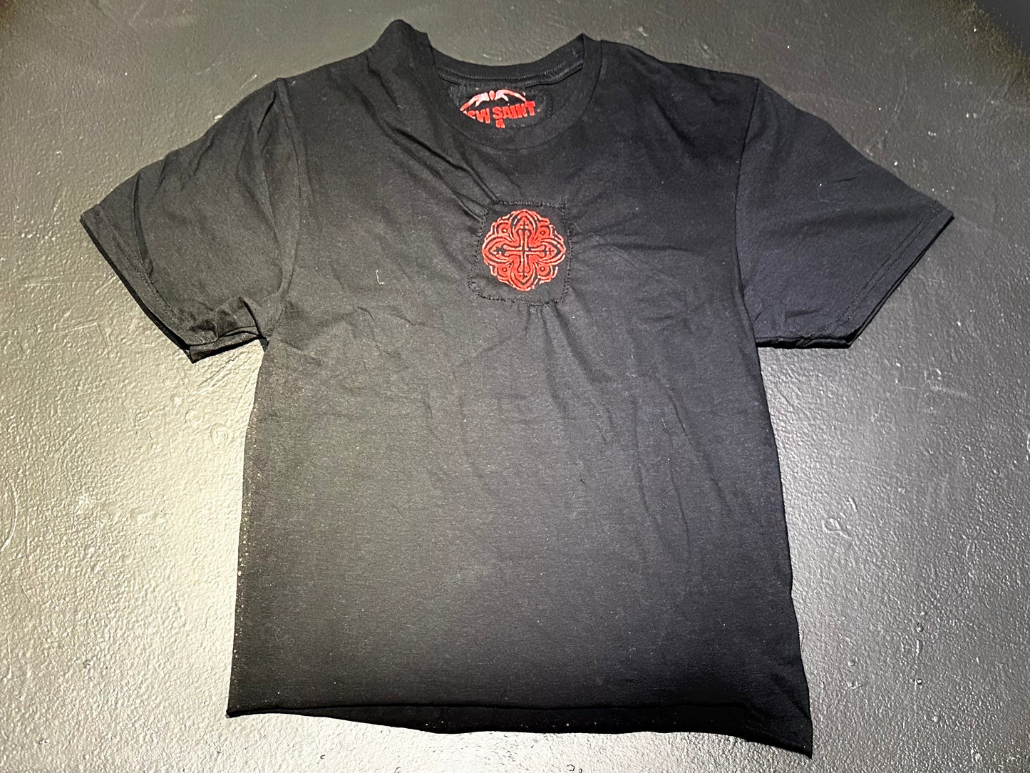 New Saint “Santo” V2 Merch Tee Small