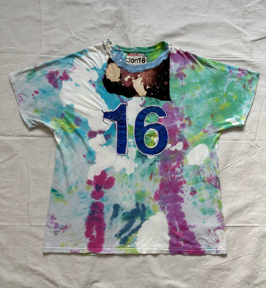 Jon16 clover tee