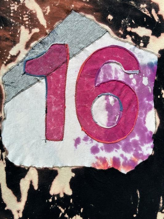 Jon16 house tee