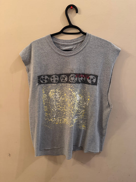 Jonas grey muscle tee