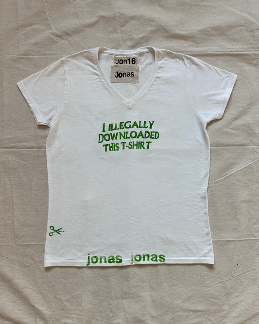 Jon16 hacker tee white