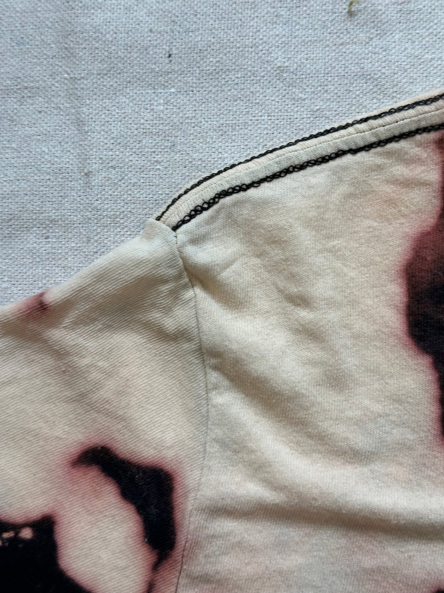 Jon16 house tee