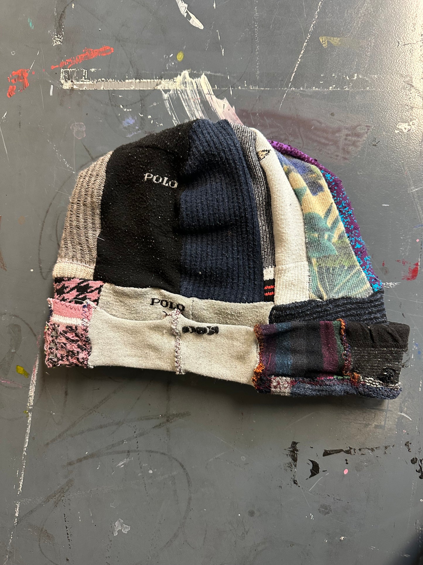 Jon16 stripes beanie