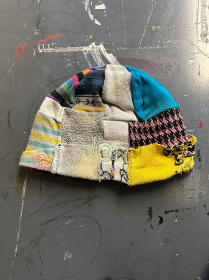 Jon16 two tone beanie