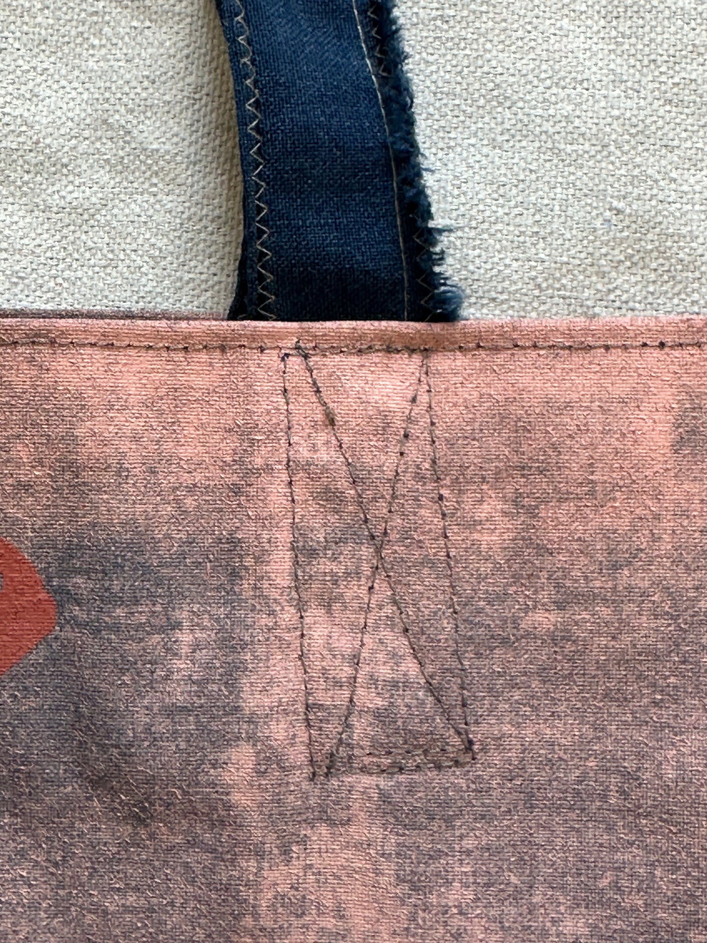 Jon16 jonibee tote pink