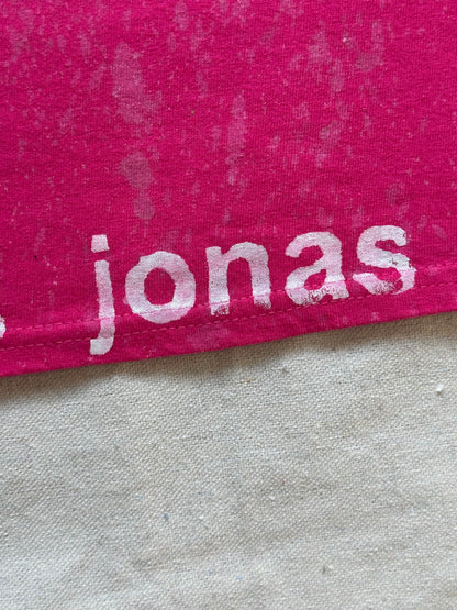 Jon16 girlfriend tee