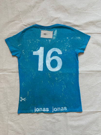 Jon16 gildan tee